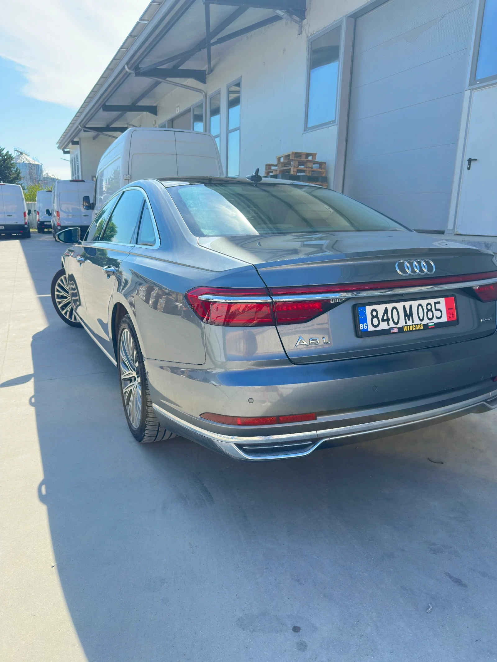 Audi A8, снимка 6 - Автомобили и джипове - 54743130