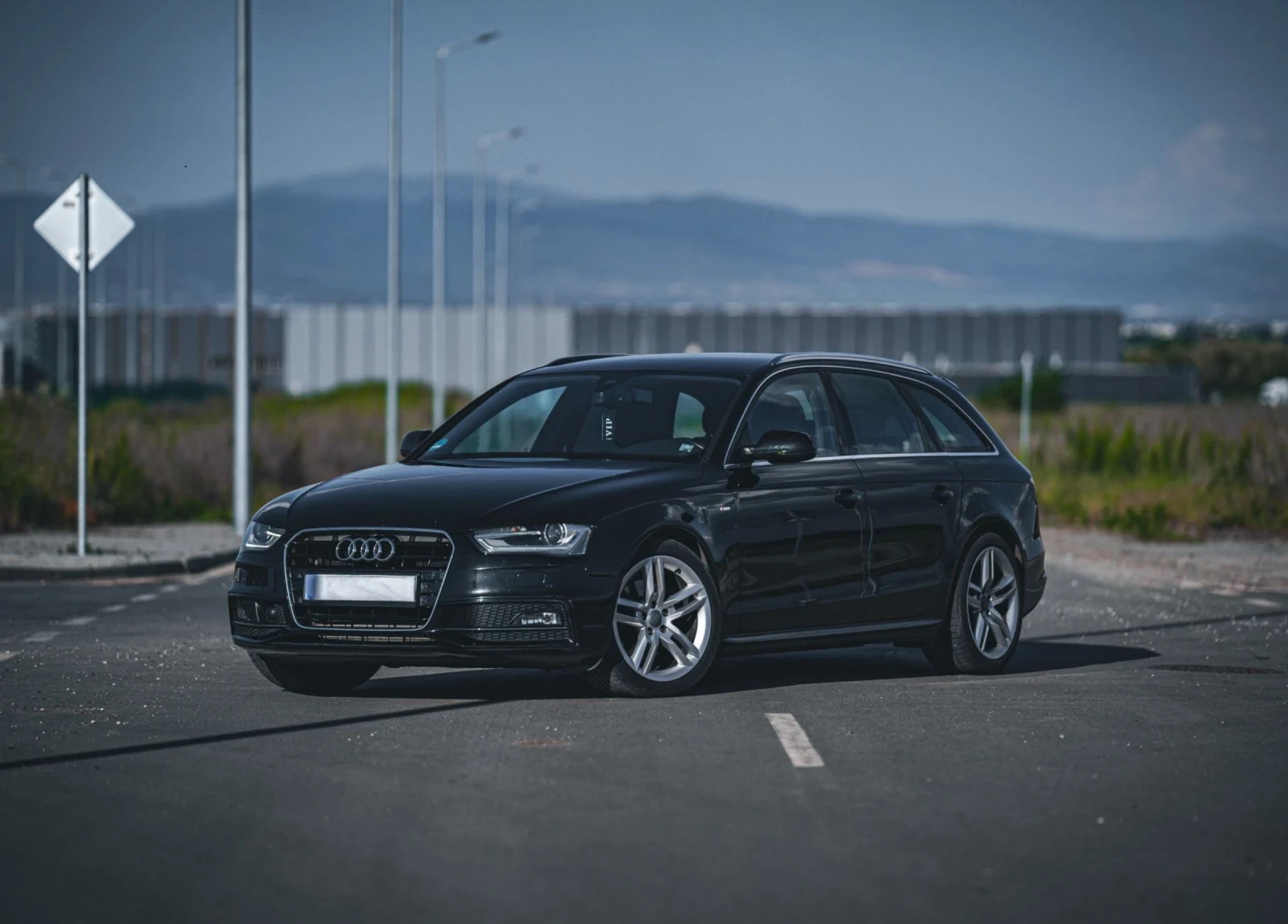 Audi A4 S-line, снимка 2 - Автомобили и джипове - 54921597