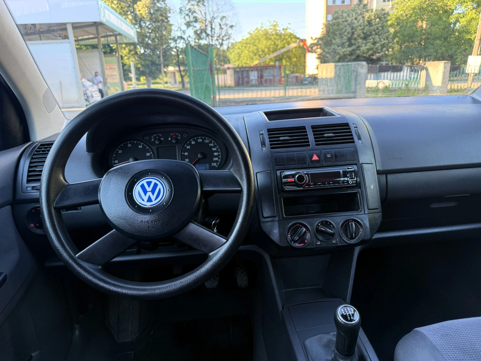 VW Polo 1.2 70 к.с. , снимка 10 - Автомобили и джипове - 54987789
