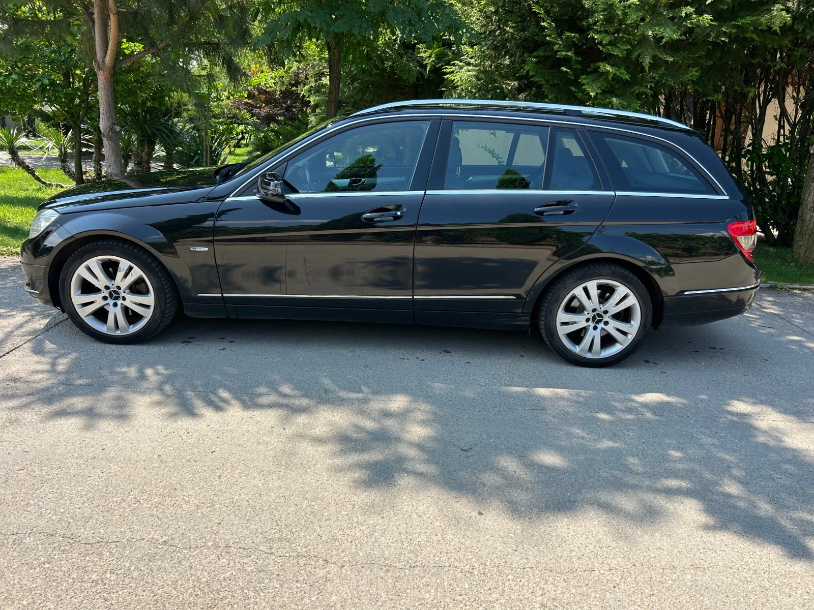 Mercedes-Benz C 220 CDI BLUE EFFICIENCY ТОП, снимка 5 - Автомобили и джипове - 55025091