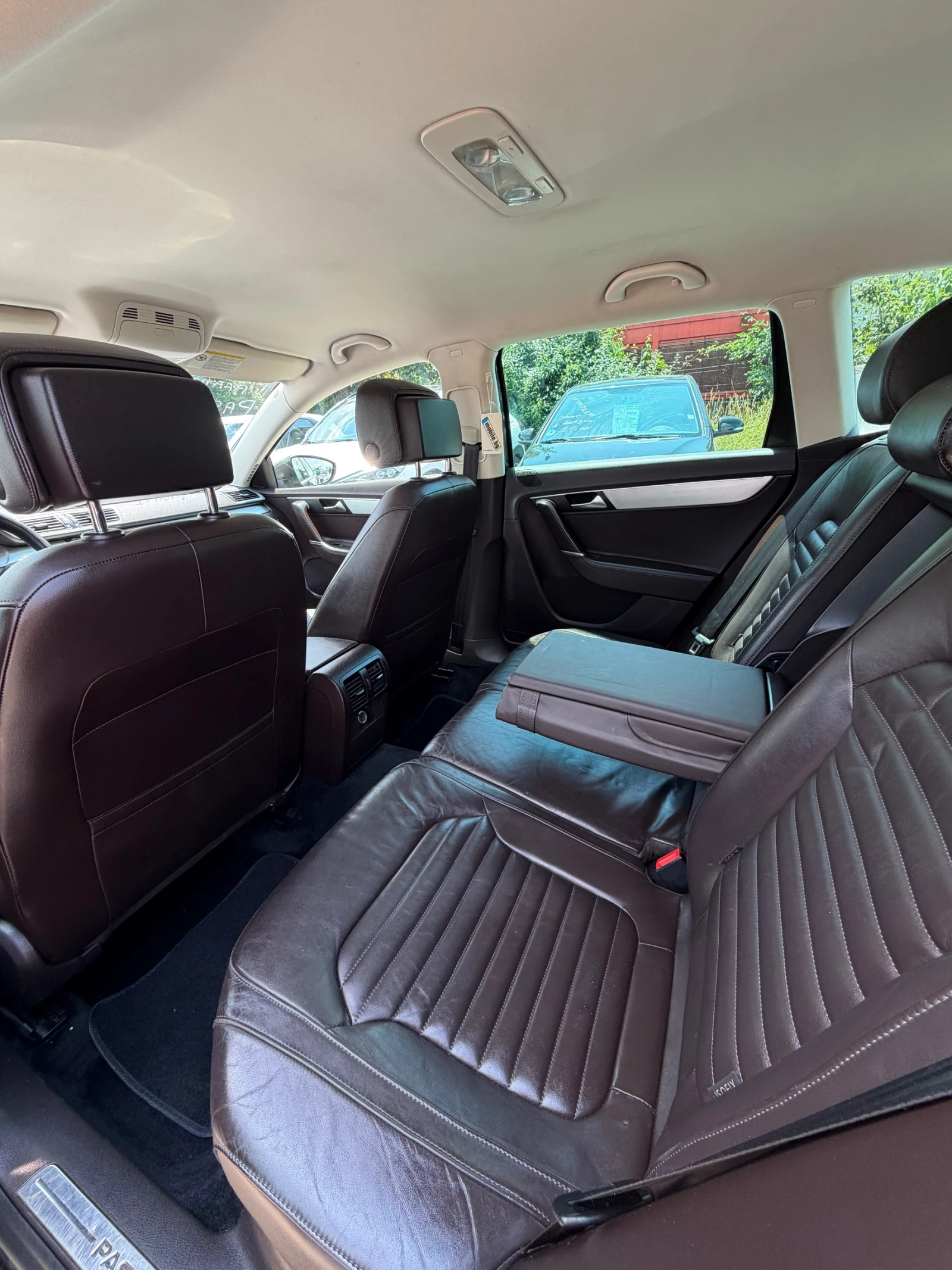 VW Passat 2.0 TDI -  SPORT, снимка 12 - Автомобили и джипове - 55050792