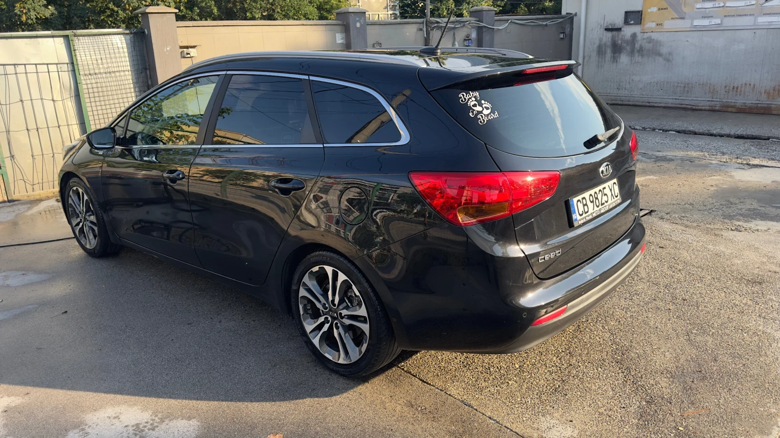 Kia Ceed Platinum, снимка 3 - Автомобили и джипове - 55444321
