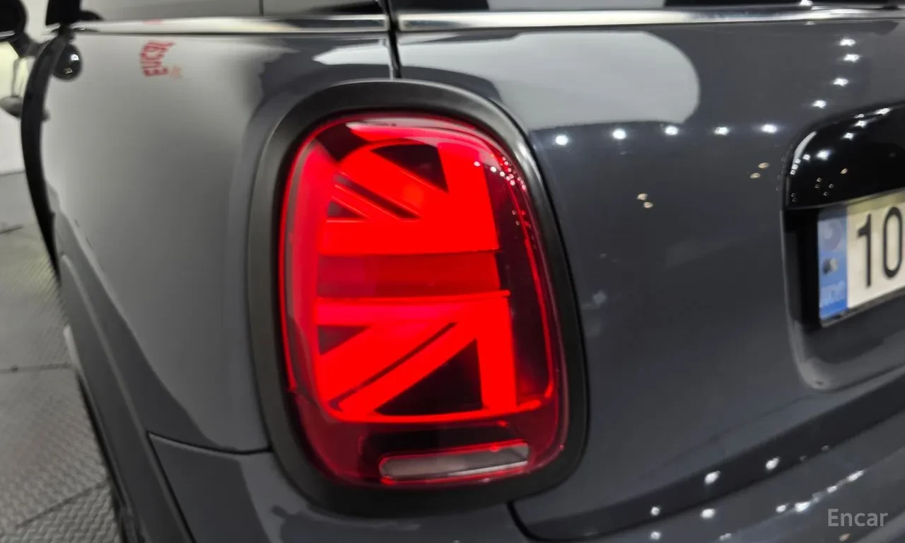 Mini Cooper s JCW* CARPLAY* СЕРВИЗНА ИСТОРИЯ, снимка 7 - Автомобили и джипове - 55628357