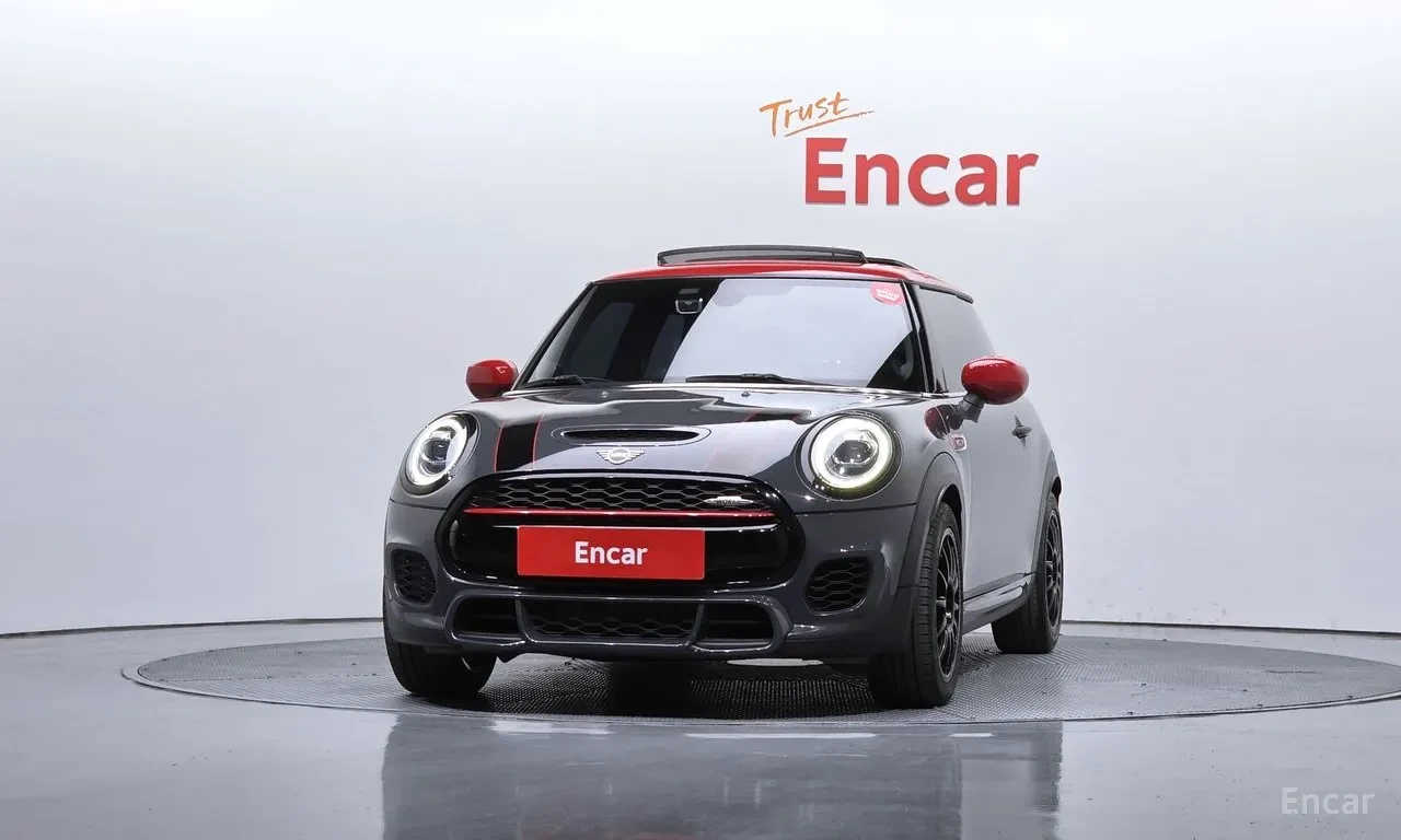 Mini Cooper s JCW* CARPLAY* СЕРВИЗНА ИСТОРИЯ, снимка 3 - Автомобили и джипове - 55628357