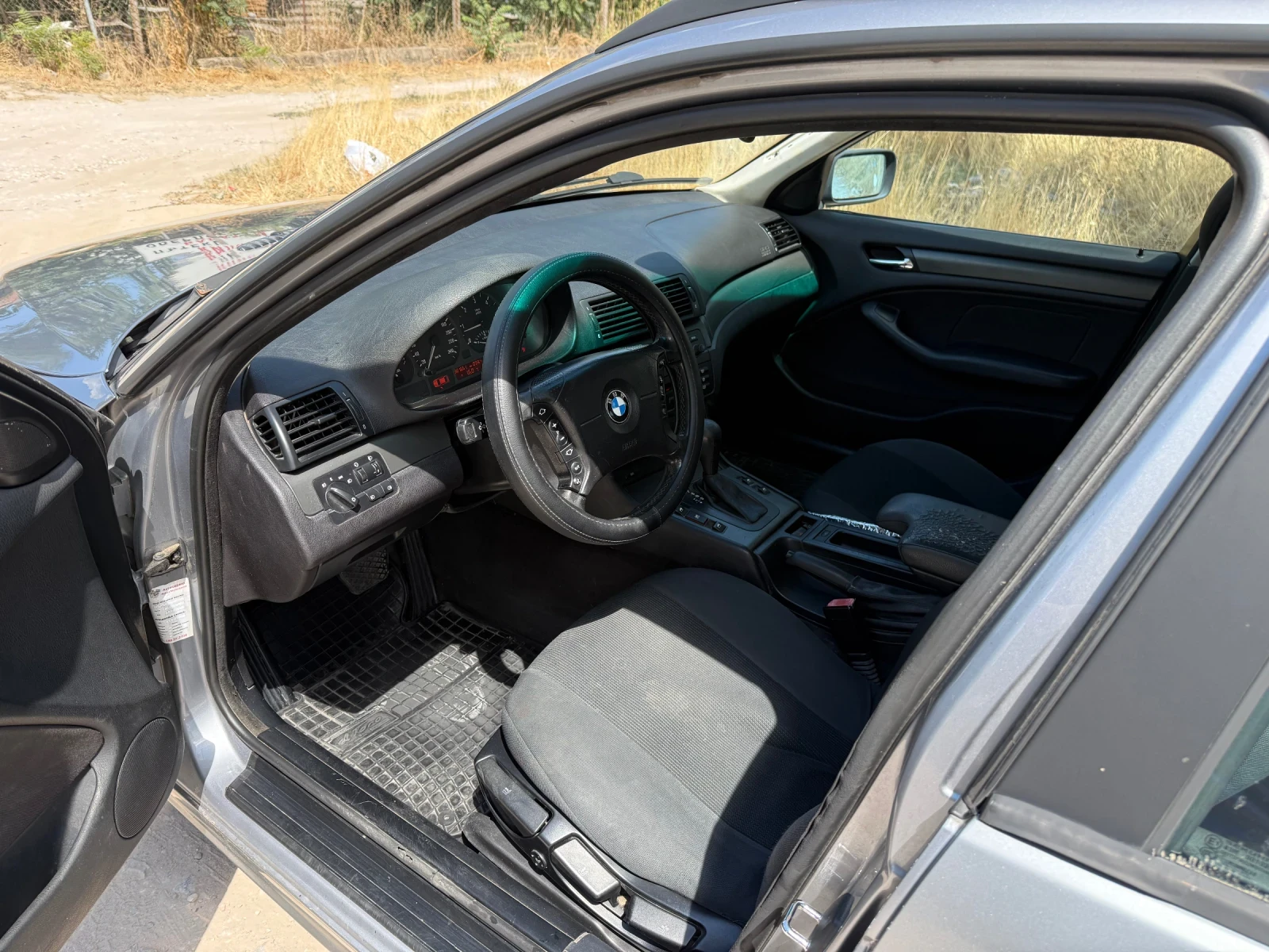 BMW 320 Face lift, снимка 7 - Автомобили и джипове - 55674636