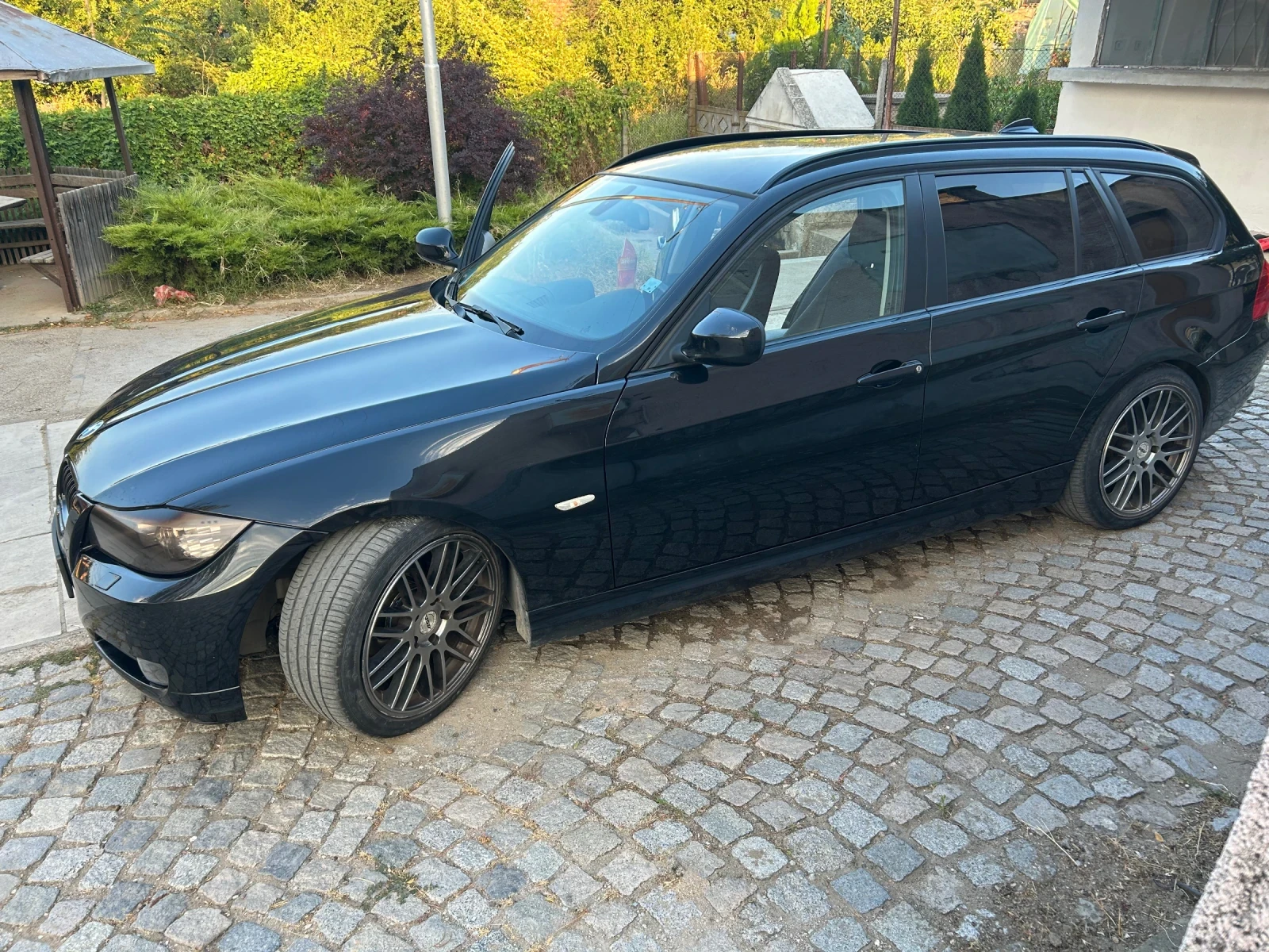 BMW 320, снимка 3 - Автомобили и джипове - 55808601