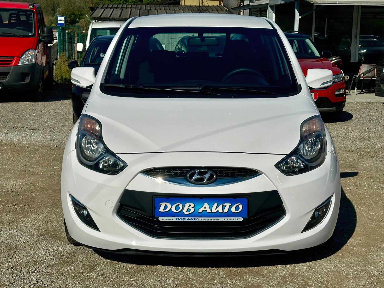 Hyundai Ix20 1.6CRDI-116к.с-НАВИ-МУЛТИ-КЛИМАТРОНИК, снимка 2 - Автомобили и джипове - 56334905