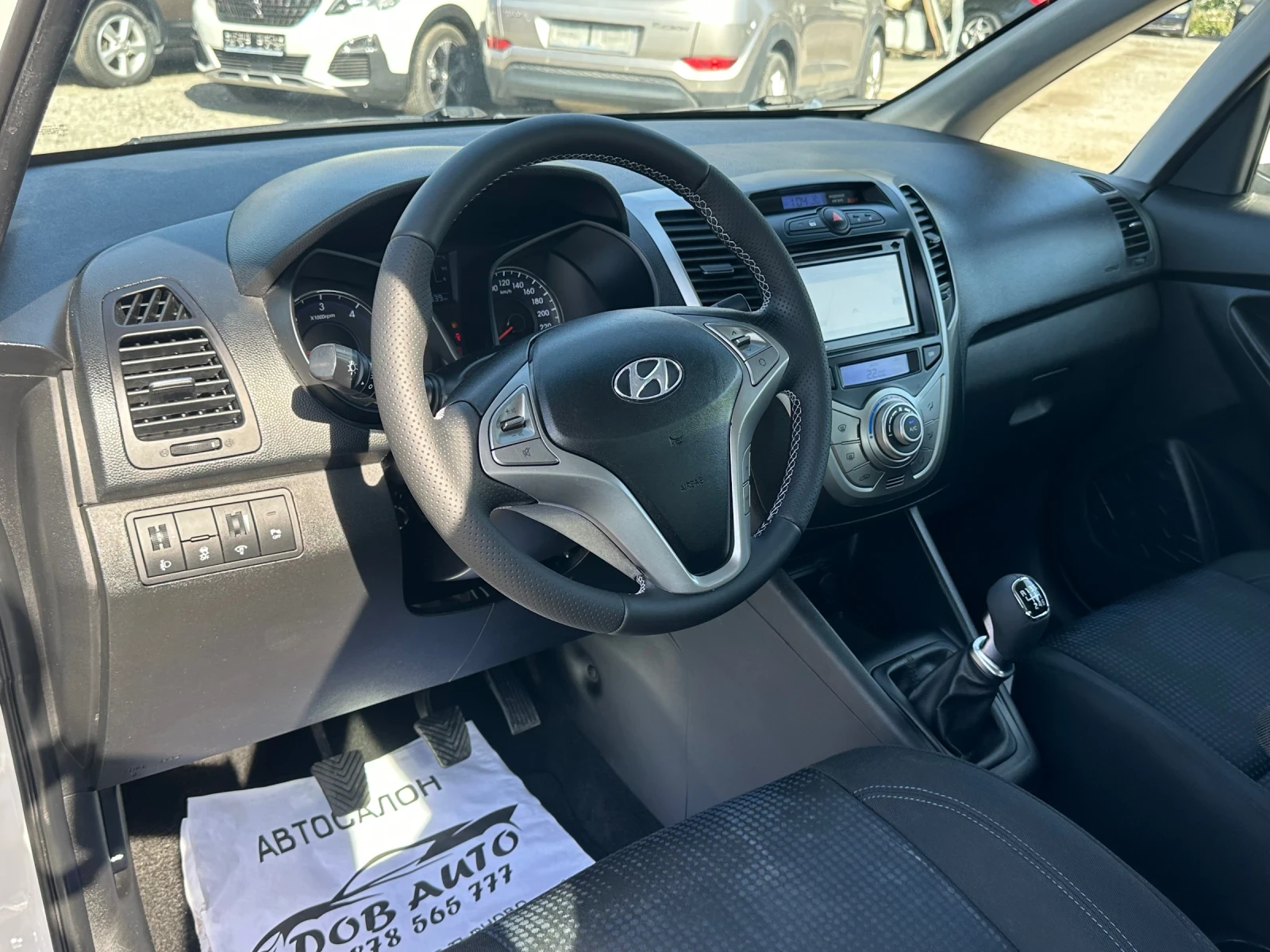 Hyundai Ix20 1.6CRDI-116к.с-НАВИ-МУЛТИ-КЛИМАТРОНИК, снимка 9 - Автомобили и джипове - 56334905
