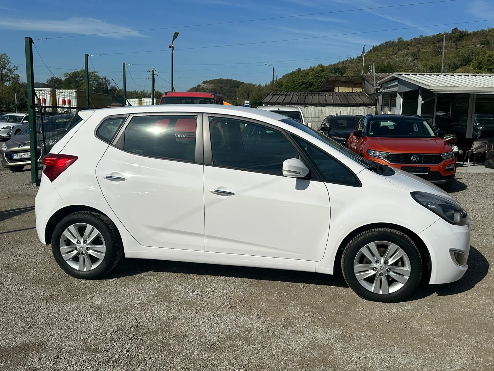 Hyundai Ix20 1.6CRDI-116к.с-НАВИ-МУЛТИ-КЛИМАТРОНИК, снимка 7 - Автомобили и джипове - 56334905