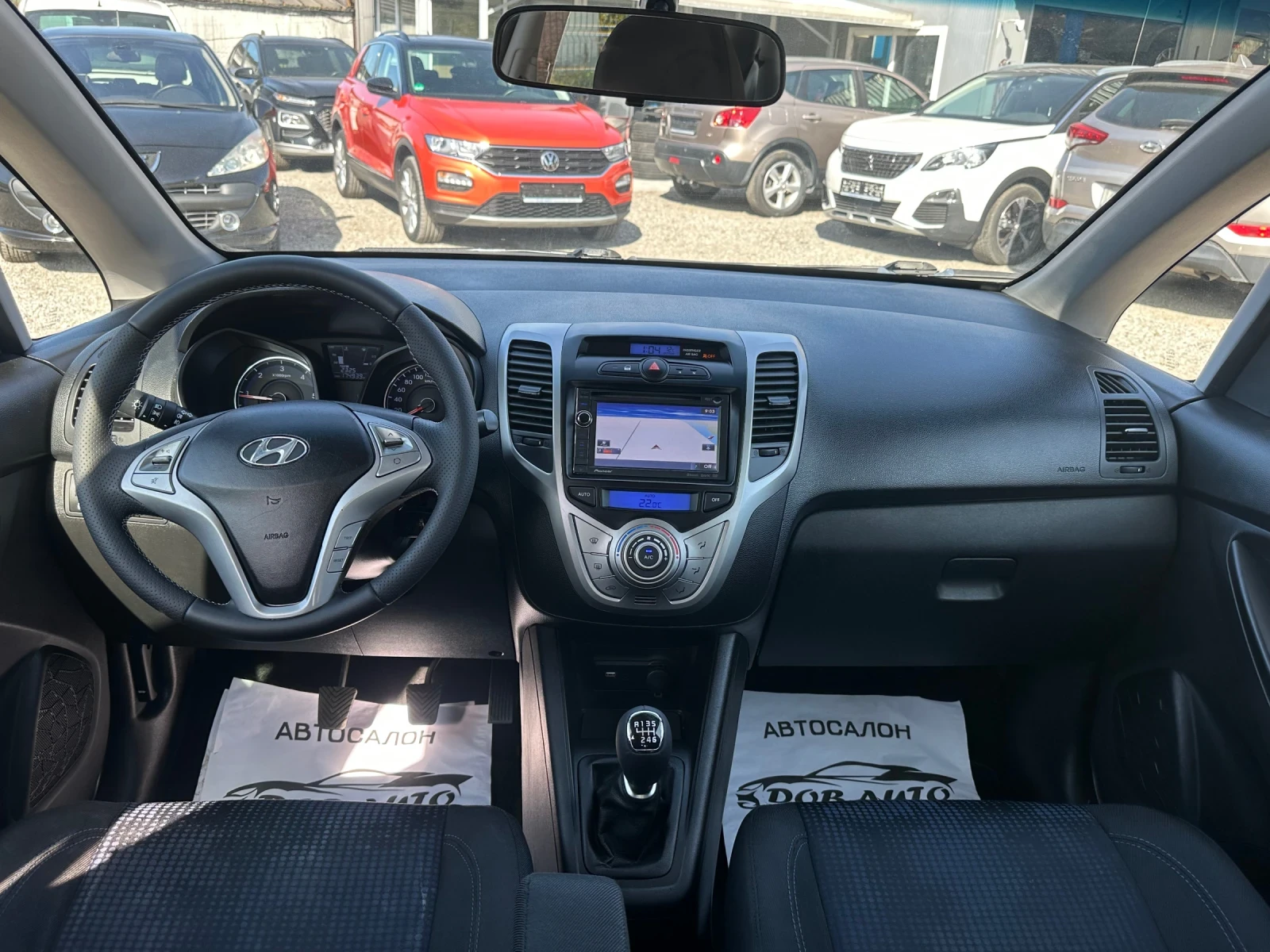 Hyundai Ix20 1.6CRDI-116к.с-НАВИ-МУЛТИ-КЛИМАТРОНИК, снимка 12 - Автомобили и джипове - 56334905