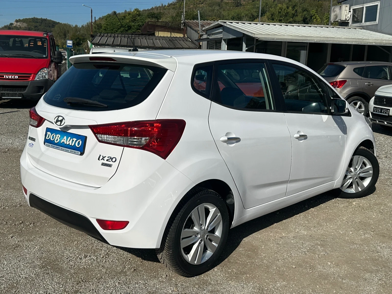 Hyundai Ix20 1.6CRDI-116к.с-НАВИ-МУЛТИ-КЛИМАТРОНИК, снимка 6 - Автомобили и джипове - 56334905