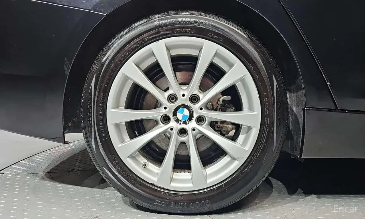 BMW 320 * 320d * ЦЕНА ДО БГ, снимка 15 - Автомобили и джипове - 56700922