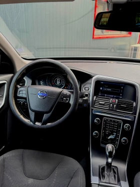 Volvo XC60, снимка 9