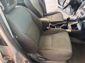 Toyota Rav4 2.0 D4D, снимка 8