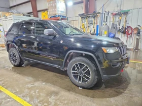 Jeep Grand cherokee Trailhawk 4X4* CARFAX* Видео на мотора - 13350 € / 26110.33 лв. - 63015985 4