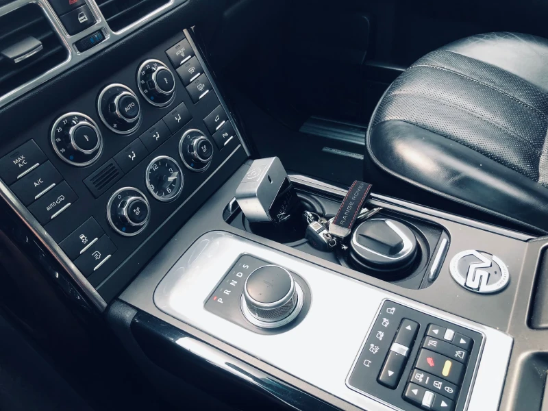 Land Rover Range rover 4.4V8 tdi, face, нов мотор, гаранция, снимка 10 - Автомобили и джипове - 50657840