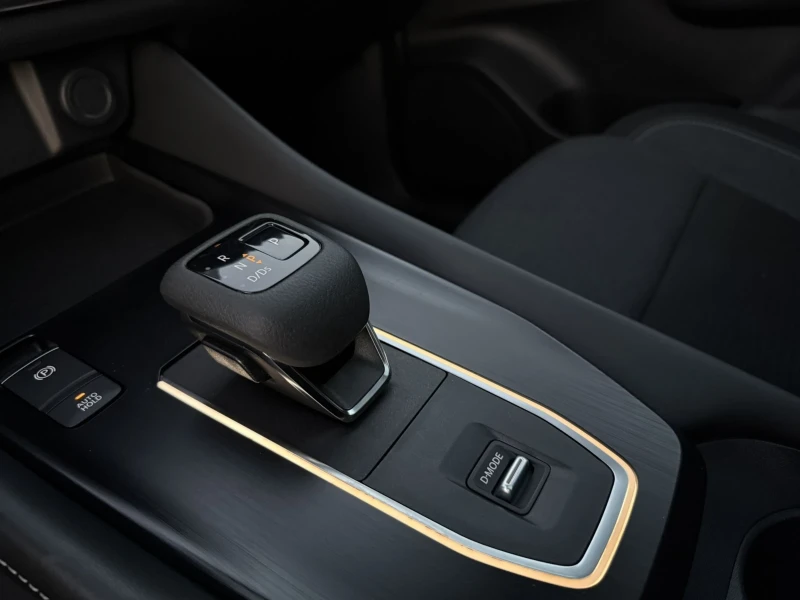 Nissan Qashqai 1.3 N-connecta 158hp, снимка 15 - Автомобили и джипове - 51131364