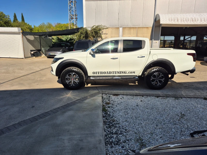 Mitsubishi L200, снимка 4 - Автомобили и джипове - 52858944