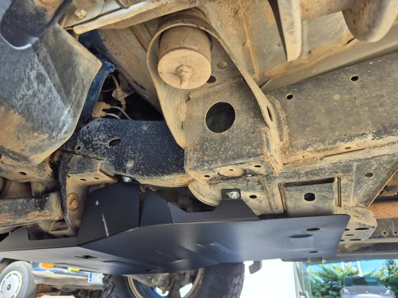 Mitsubishi L200, снимка 12 - Автомобили и джипове - 52858944