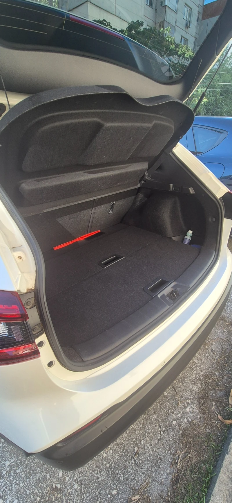 Nissan Qashqai, снимка 8 - Автомобили и джипове - 52356629