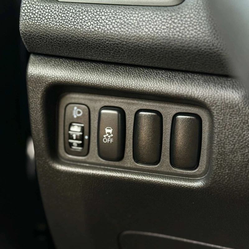 Mitsubishi ASX LPG 1.6i, снимка 14 - Автомобили и джипове - 52683739