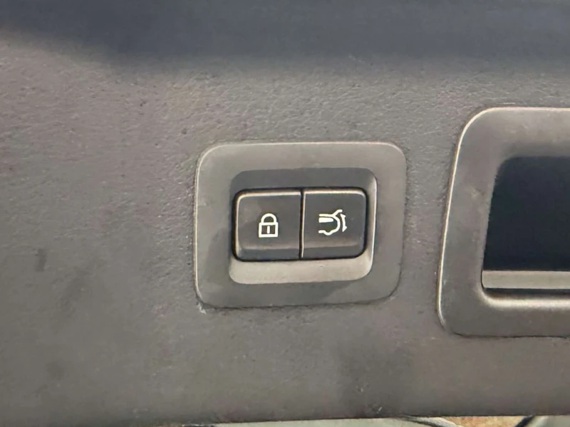 Mazda CX-90 * Premium Package * CARFAX * БЕЗ ПЪРВОНАЧАЛНА ВНОС, снимка 12 - Автомобили и джипове - 53100150