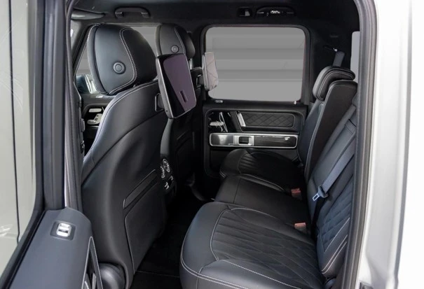 Mercedes-Benz G 63 AMG = Manufaktur = AMG Performance Гаранция, снимка 12 - Автомобили и джипове - 53618296