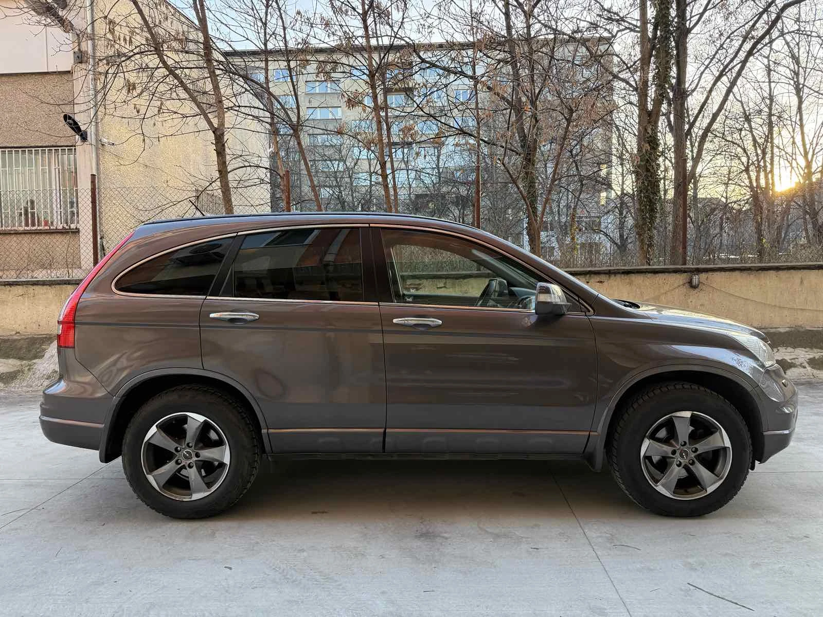 Honda Cr-v, снимка 11 - Автомобили и джипове - 53715418