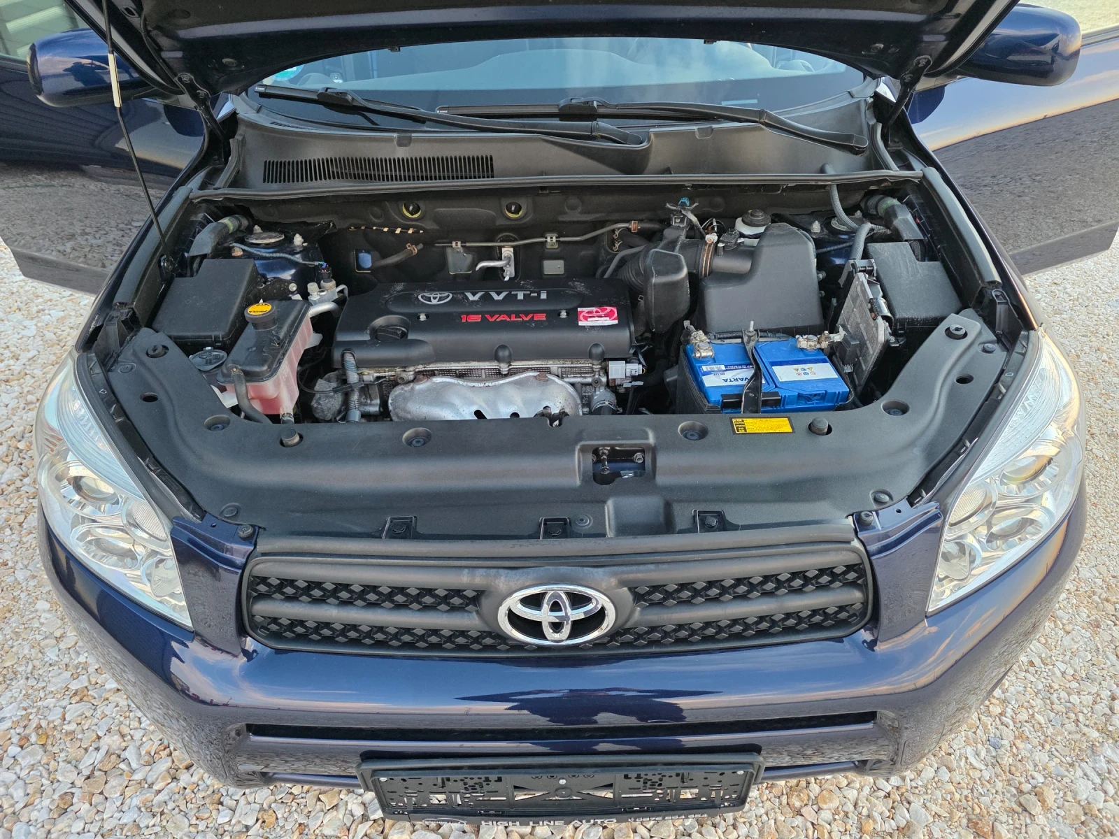 Toyota Rav4 2.0i 4x4 Navi Климатроник Парктроник HandsFree, снимка 15 - Автомобили и джипове - 54196839