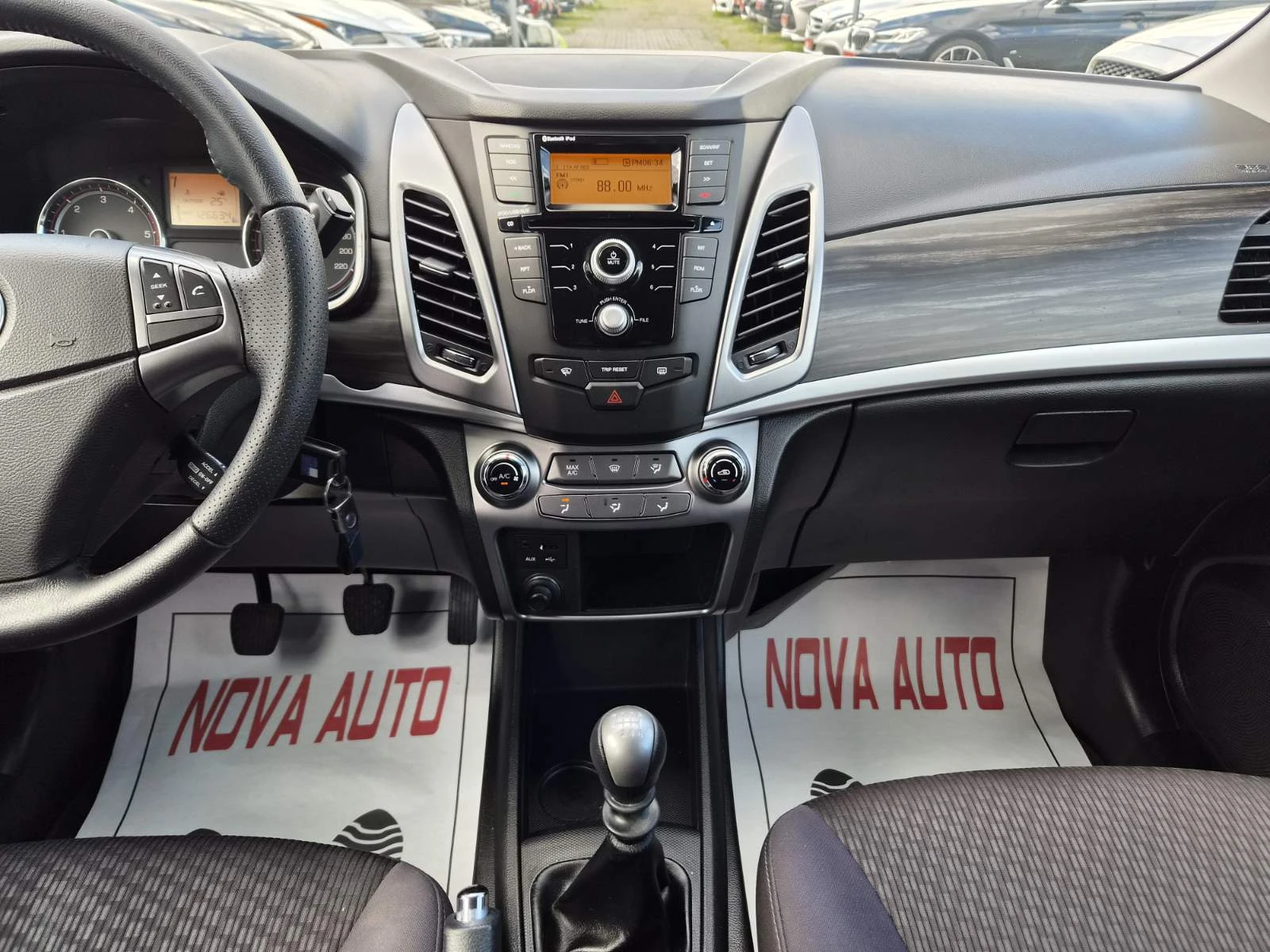 SsangYong Korando 2.0D-126.000KM-FACE LIFT, снимка 10 - Автомобили и джипове - 54784255