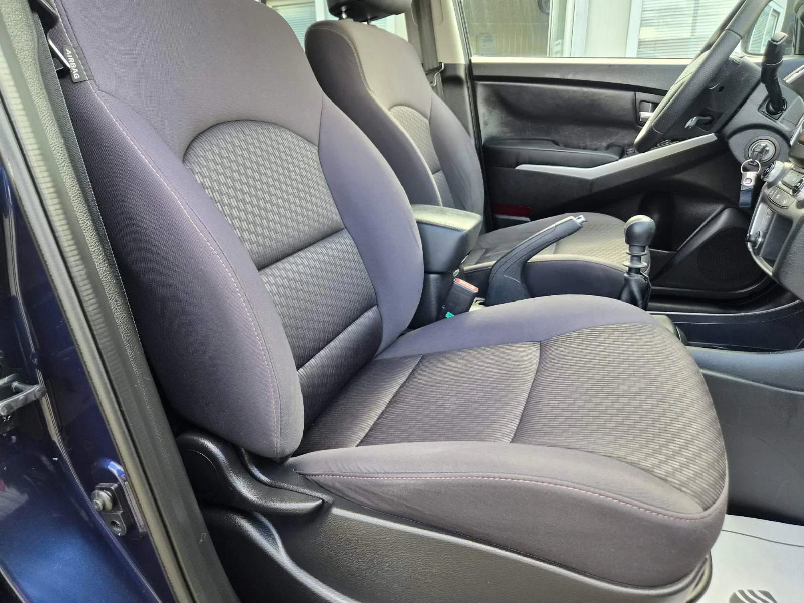 SsangYong Korando 2.0D-126.000KM-FACE LIFT, снимка 11 - Автомобили и джипове - 54784255