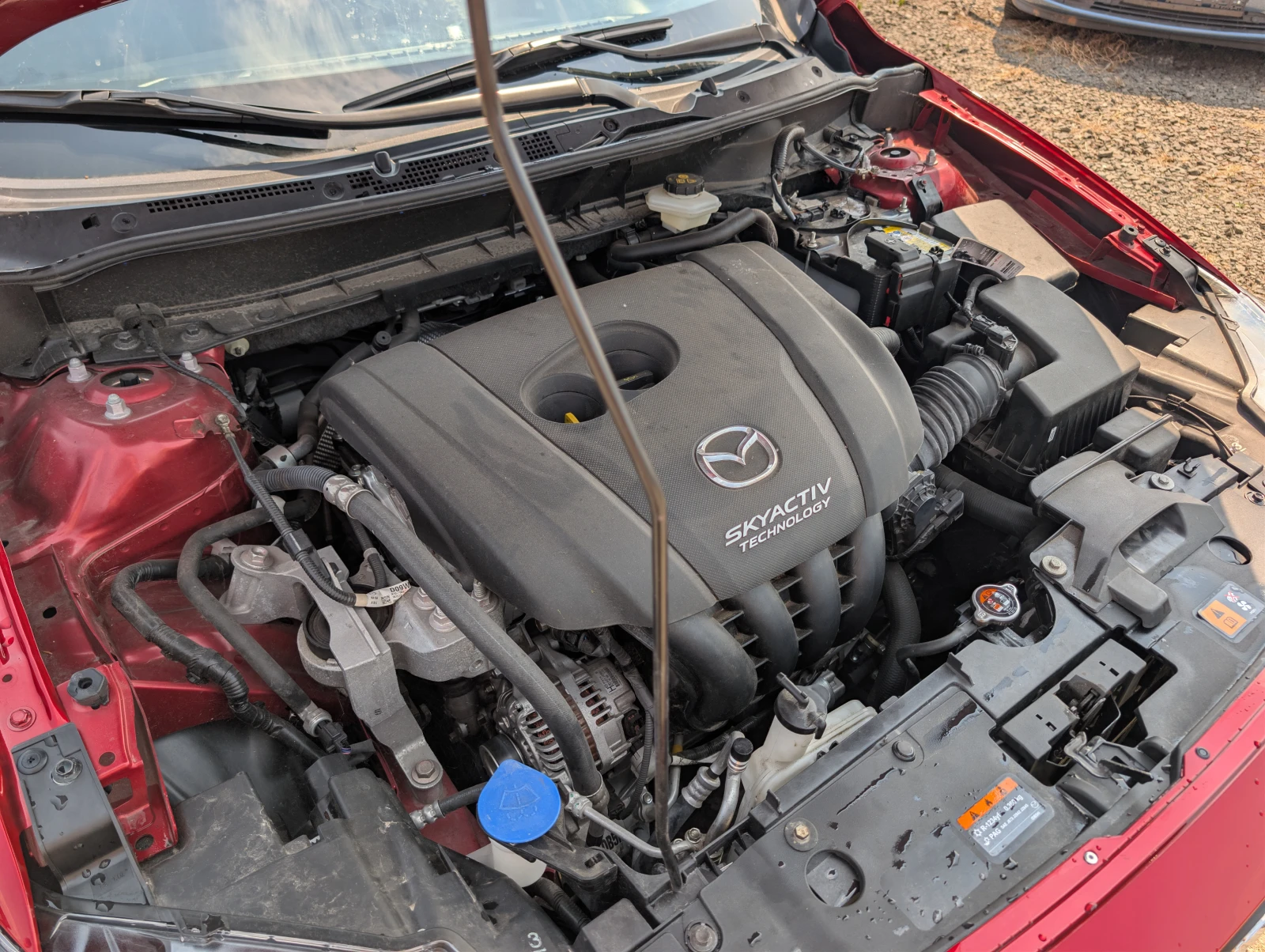 Mazda CX-3 2.0i Skyactive/Lane Assist/Head-Up, снимка 17 - Автомобили и джипове - 55130146