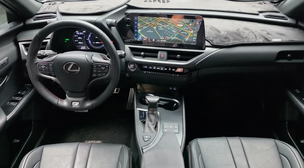 Lexus UX 250h F SPORT * 360 ��� * BLIND SPOT * ��������� * 2023  | Mobile.bg � ����������� 6