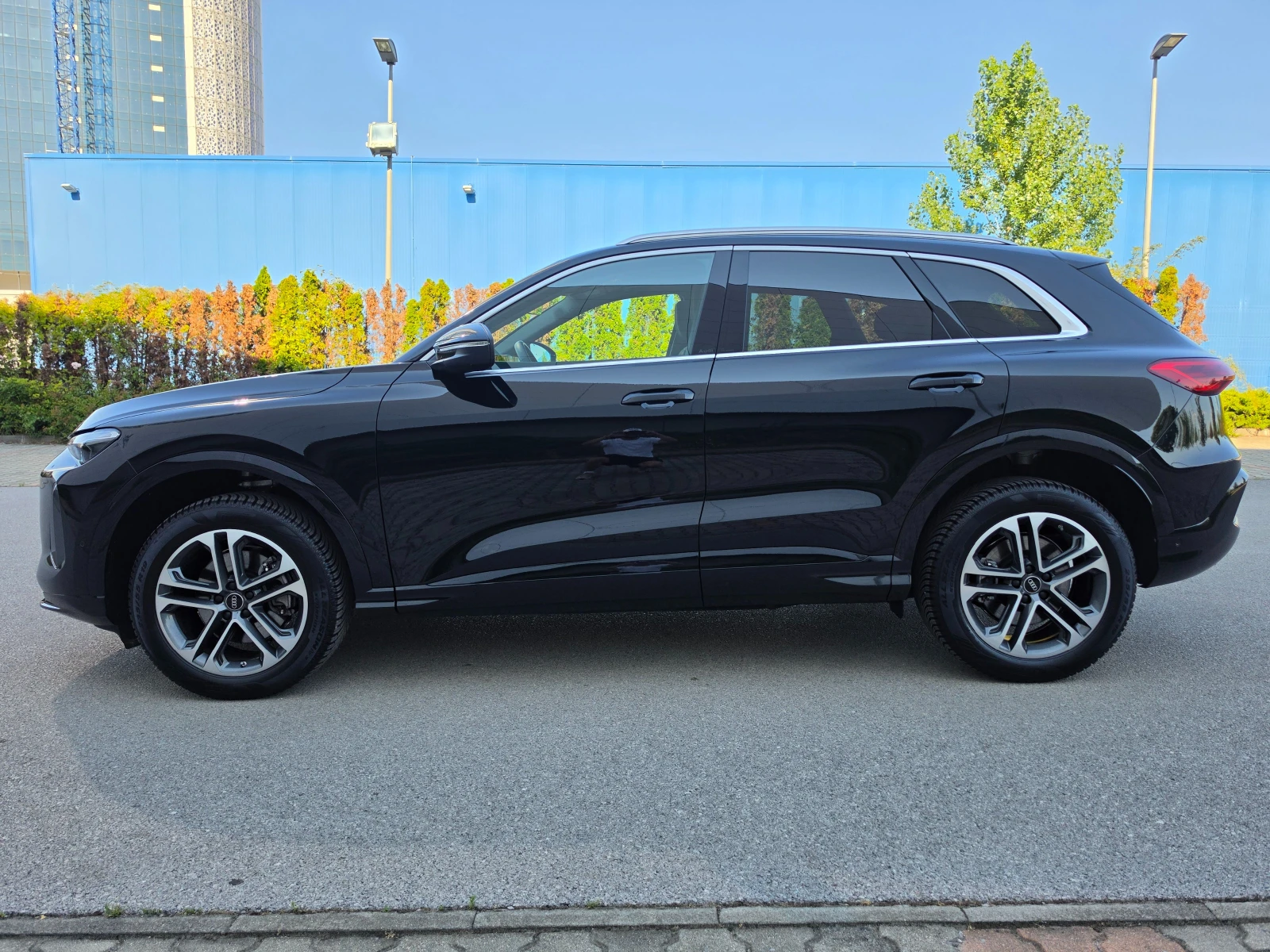 Audi Q5 2.0 TFSI /MATRIX/B&O/HEAD UP/360/PANORAMA, снимка 8 - Автомобили и джипове - 55496265