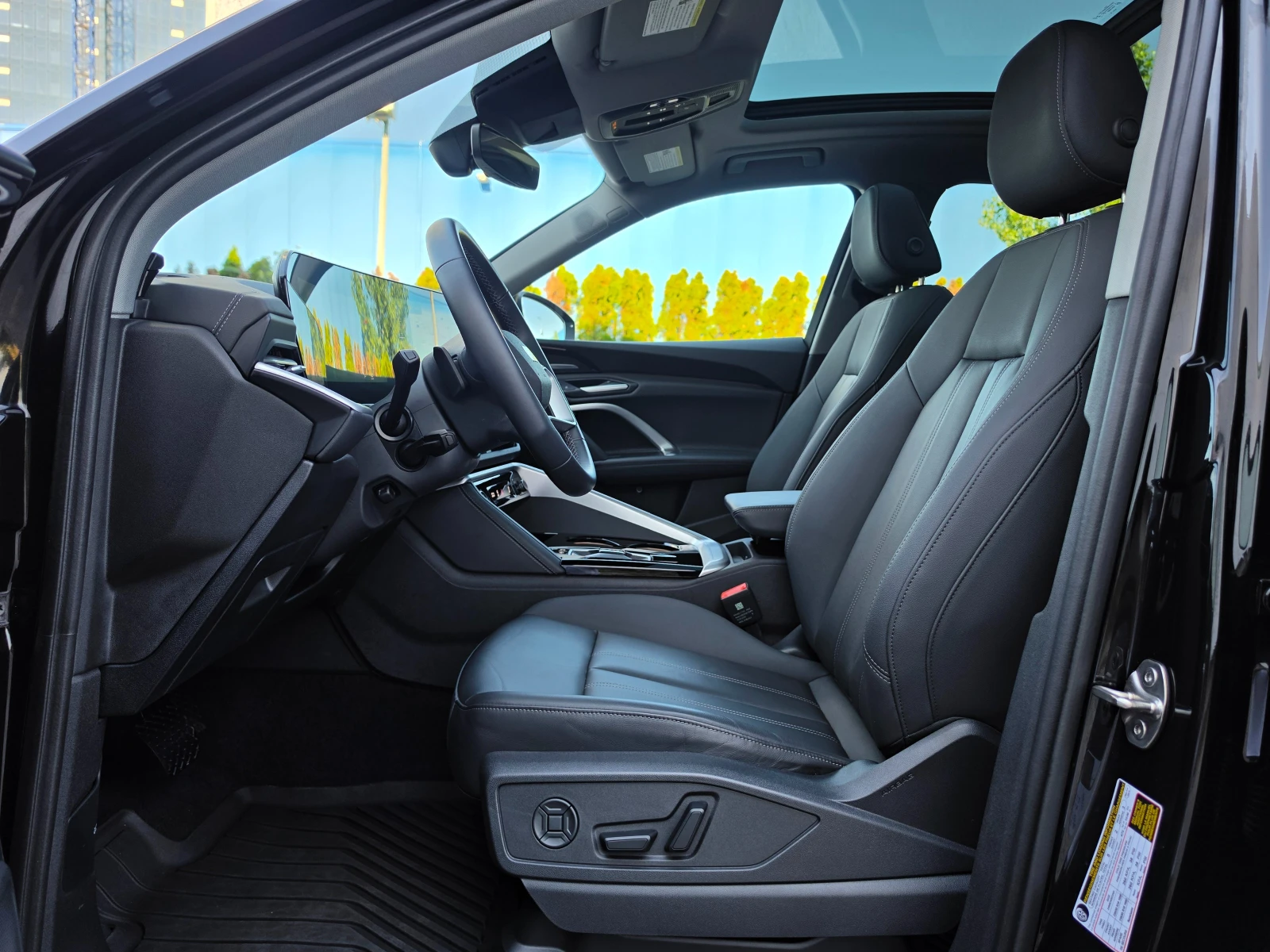 Audi Q5 2.0 TFSI /MATRIX/B&O/HEAD UP/360/PANORAMA, снимка 10 - Автомобили и джипове - 55496265