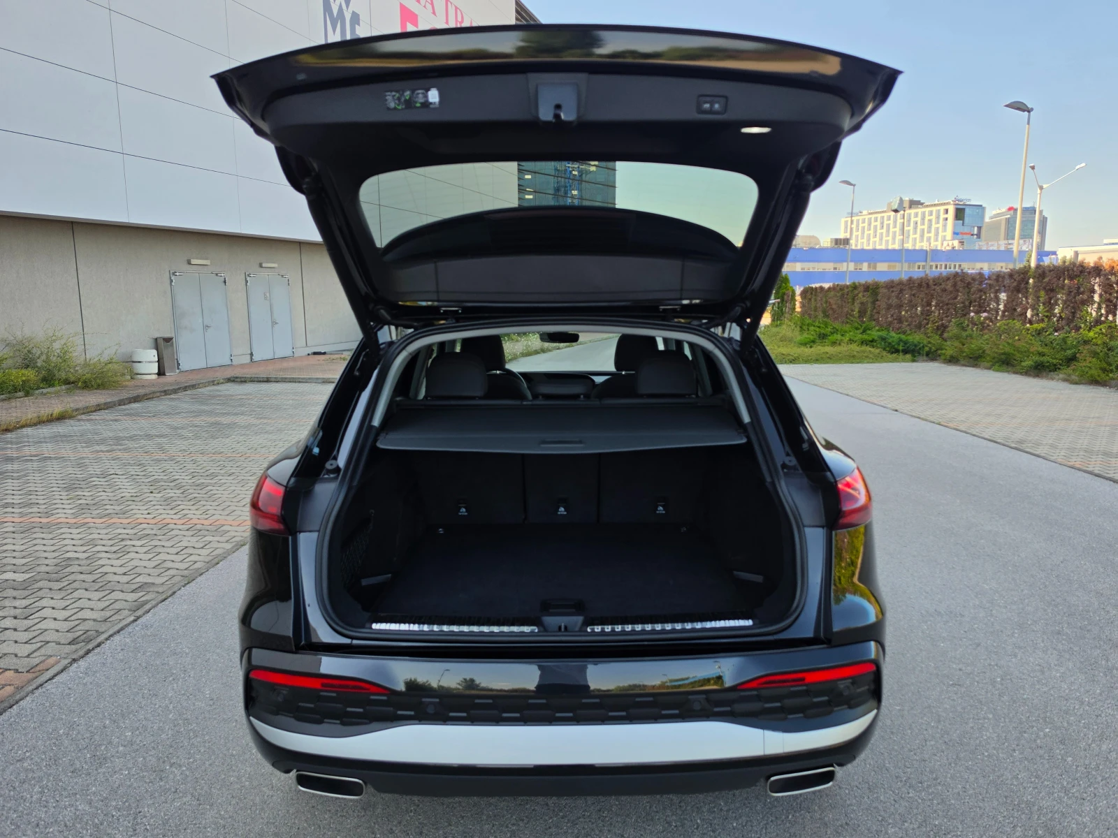 Audi Q5 2.0 TFSI /MATRIX/B&O/HEAD UP/360/PANORAMA, снимка 6 - Автомобили и джипове - 55496265