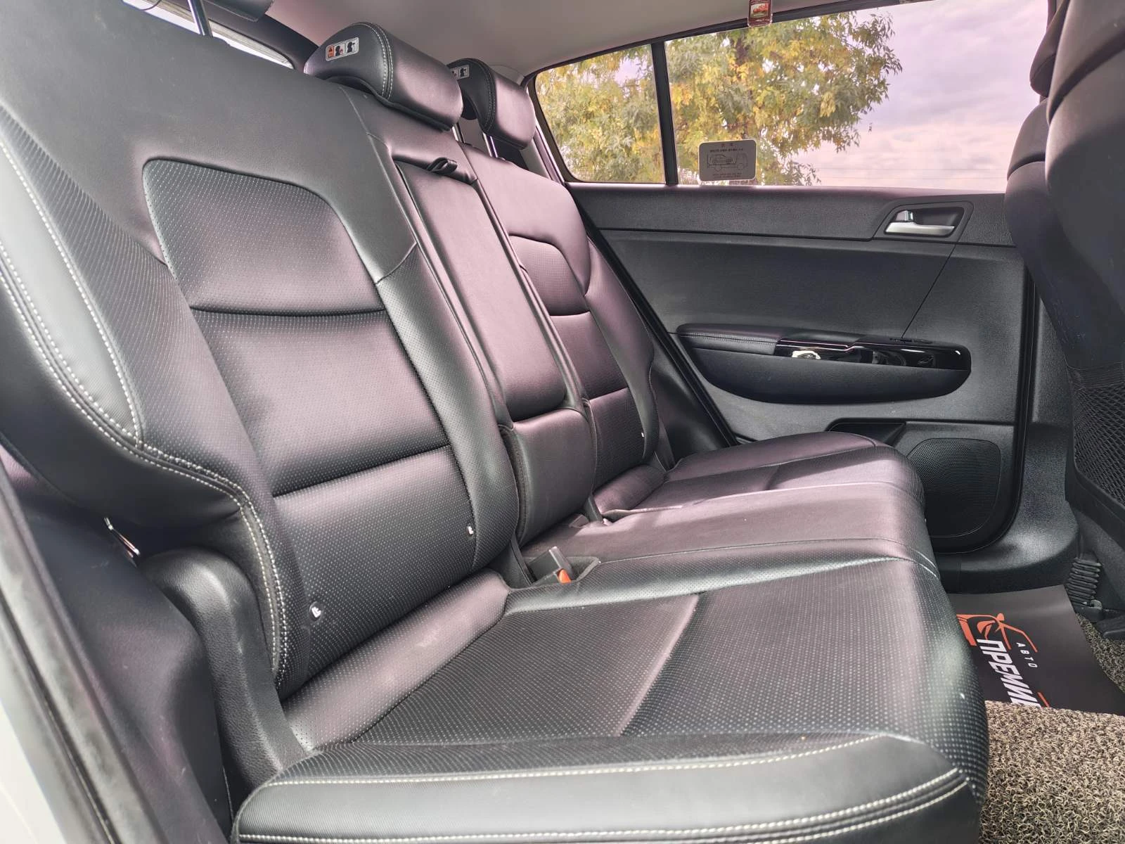 Kia Sportage 2.0CRDI-4WD-6М.ГАРАНЦИЯ-ОТЛИЧНО СЪСТОЯНИЕ!, снимка 10 - Автомобили и джипове - 56083288