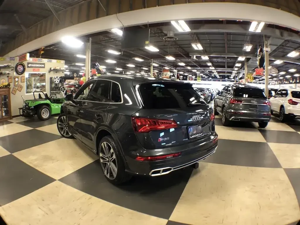 Audi SQ5 3.0 TFSI quattro Technik S-Line | HUD | B&O, снимка 3 - Автомобили и джипове - 56221797