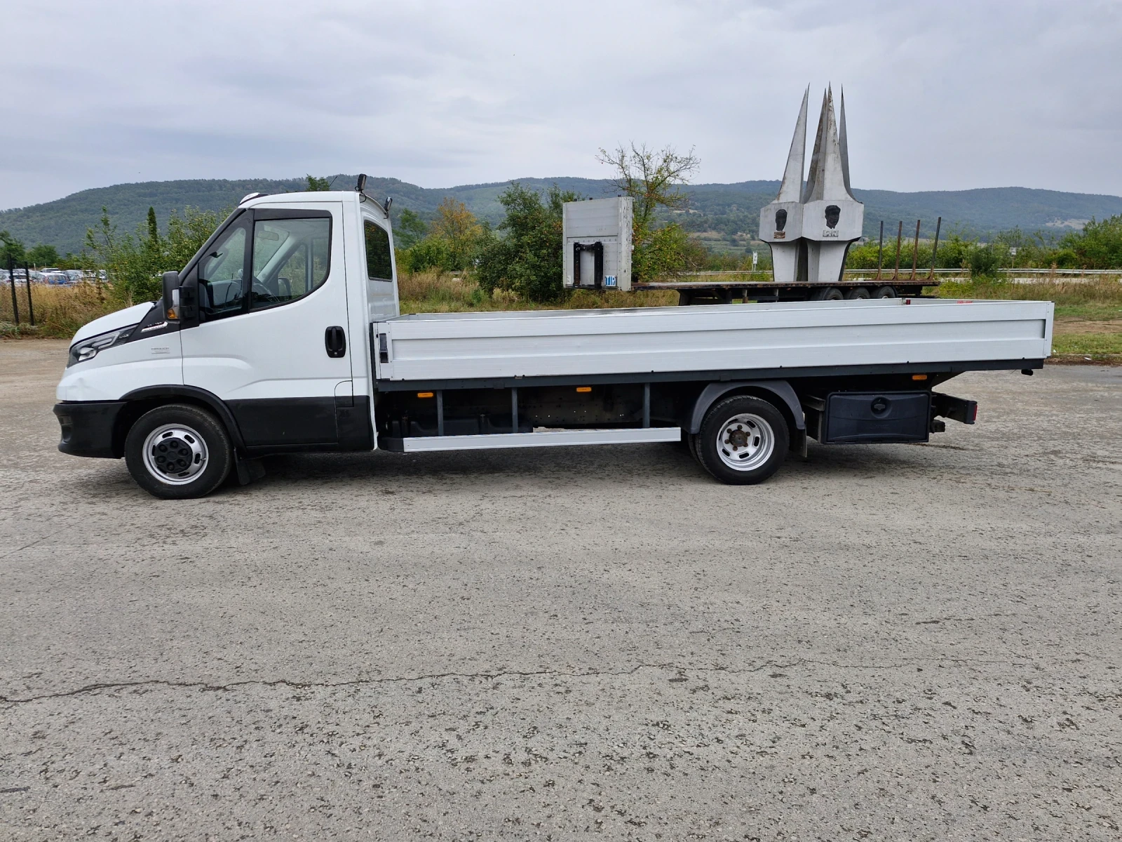 Iveco 35c18 3.0* 180кс* AC* NAVI* LED* TUV* AUT - изображение 6