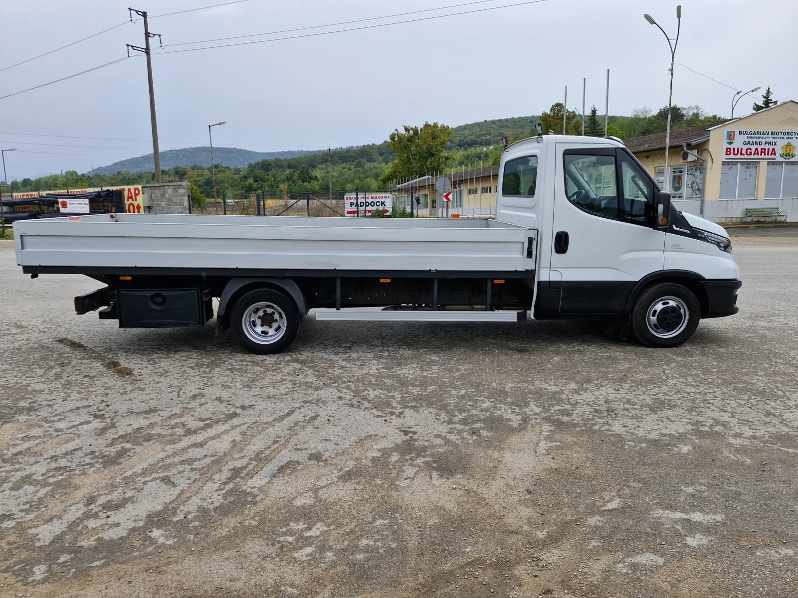 Iveco 35c18 3.0* 180кс* AC* NAVI* LED* TUV* AUT - изображение 2