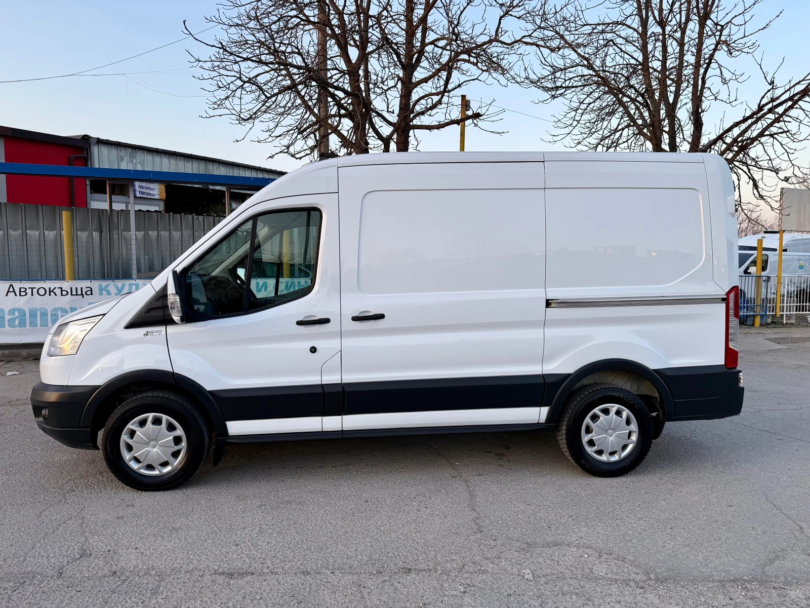 Ford Transit 2.0 TDCI ЕВРО 6, снимка 2 - Бусове и автобуси - 53889922
