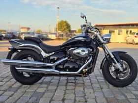  Suzuki Intruder