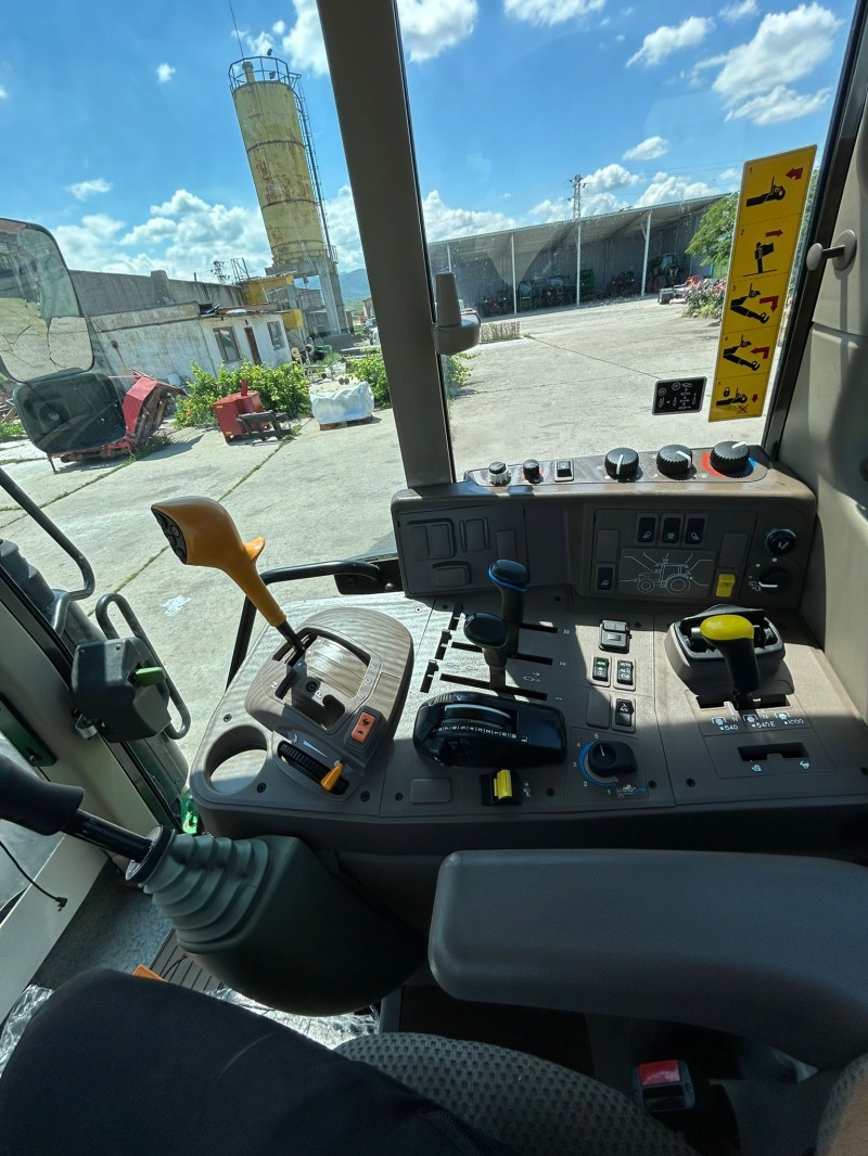 Трактор John Deere 6130M 2018 година , Autotrac , снимка 16 - Селскостопанска техника - 43596470