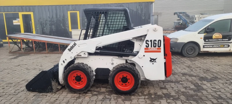 Мини челни товарачи Bobcat S160 НАЛИЧЕН , снимка 4 - Индустриална техника - 47757477