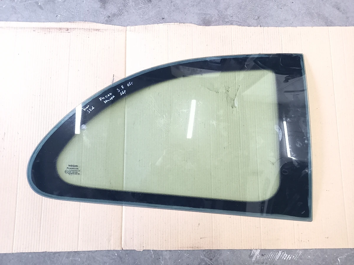 Стъкло задно дясно Нисан Микра 2врати (к)