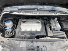 VW Touran 2,0 170 коня *на части*, снимка 7