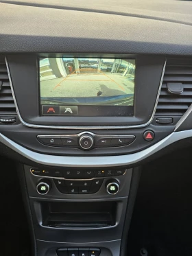 Opel Astra SPORTS TOURER 1.2, снимка 10