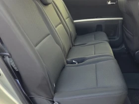 Toyota Corolla verso 2.0DIESEL, снимка 10 - Автомобили и джипове - 53611152