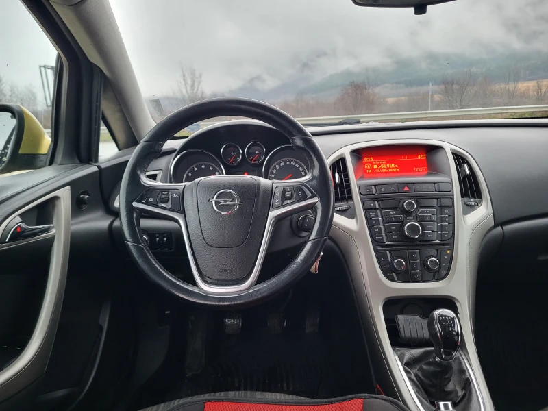 Opel Astra 1.4T-ГАЗ, снимка 15 - Автомобили и джипове - 47053254