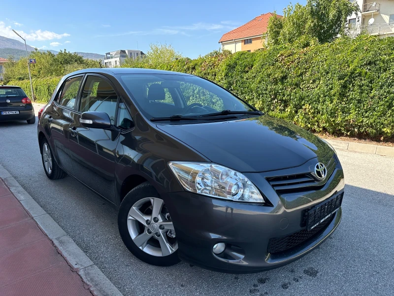 Toyota Auris 1.6vvt-i/132кс/Германия/Подгрев/Климатроник, снимка 2 - Автомобили и джипове - 47364351